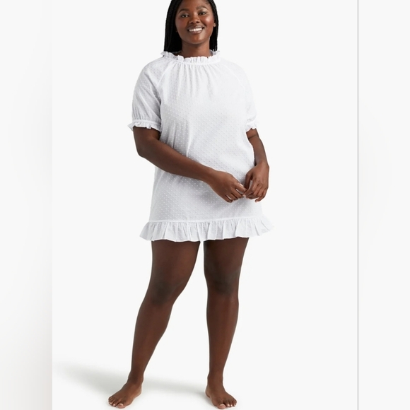 Hill House The Katherine Nap Dress In Sheer White Swiss Dot - Picture 5 of 9